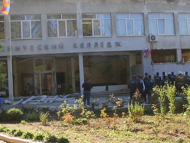 Nổ trường cao đẳng Crimea18 người chết, thủ phạm là sinh viên