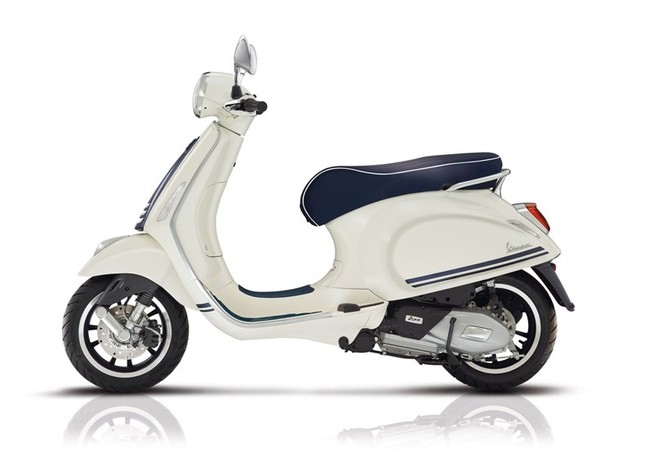 Phiên bản Vespa Primavera Yacht Club: Phong cách du thuyền