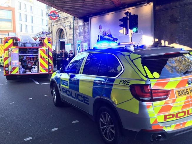 Nổ ga tàu điện ngầm London, nhiều người bị thương