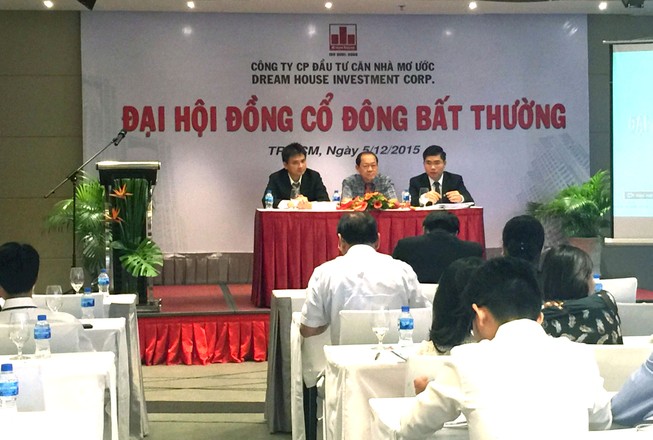 Những mã cổ phiếu bất động sản tiềm ẩn rủi ro