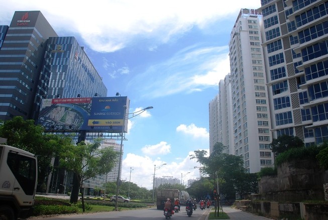 Dày đặc dự án trên đường dẫn vào KCN Hiệp Phước