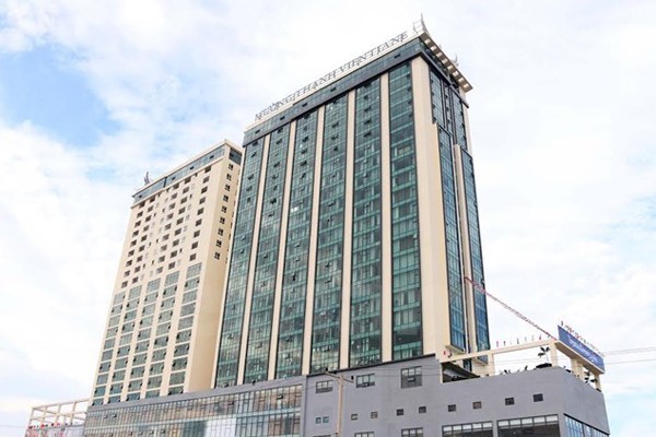 Đại gia ôm ngàn tỉ ra nước ngoài xây khách sạn