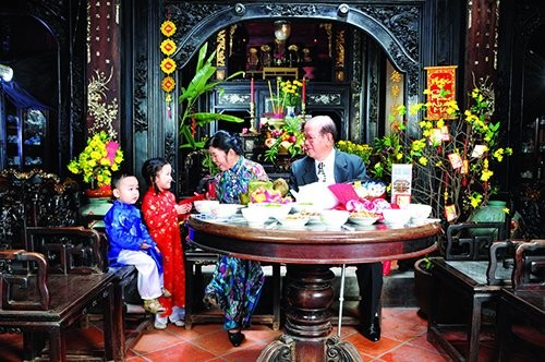 Mùng 1 Tết phải cúng sao cho đúng?