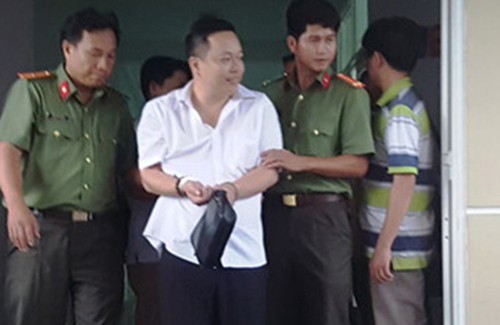 Công an TP Cần Thơ bắt hai giám đốc lừa đảo