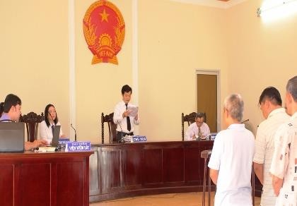 Tòa tuyên án