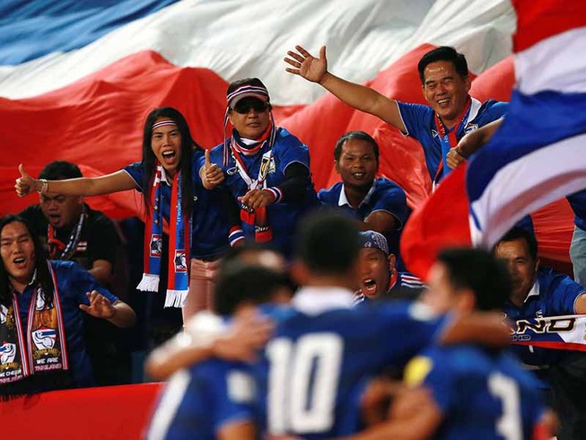 Thái Lan vỡ mộng World Cup, đe dọa AFF Cup