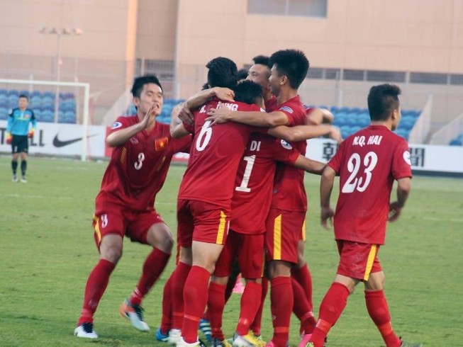 HLV Hoàng Anh Tuấn: 'U-19 có tinh thần vượt trội'