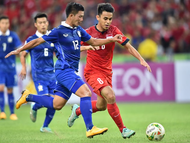 Thắng Singapore 1-0, Thái Lan đoạt vé bán kết đầu tiên
