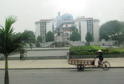 Thanh Hóa: Bổ nhiệm sai quy định, thừa nhiều phó phòng cấp sở, huyện