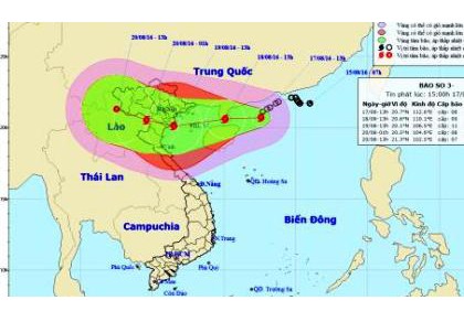 Bão Thần sét đổ bộ vào Việt Nam gây mưa diện rộng, giật cấp 14