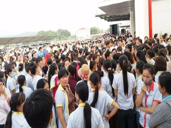 Bỏ quy định người thân chết phải báo trước ba ngày