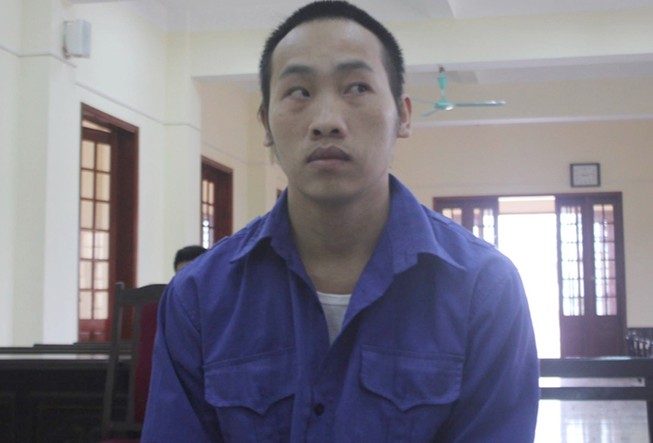 Sang Lào bắt trộm dê, lãnh bốn tháng tù