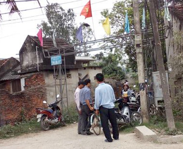 Cha vô tình lái xe tải cán chết con gái mà không biết