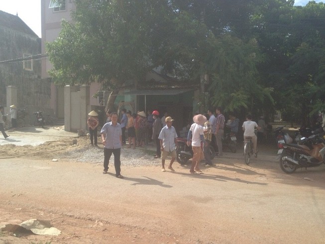 Lau dọn nhà thuê, người phụ nữ rơi từ tầng 3, bị tử vong