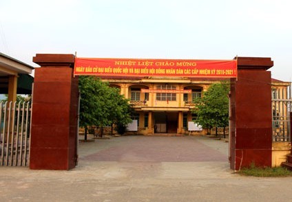 Bí thư xã rớt đại biểu HĐND xã, người dân tự ứng cử lại trúng cử