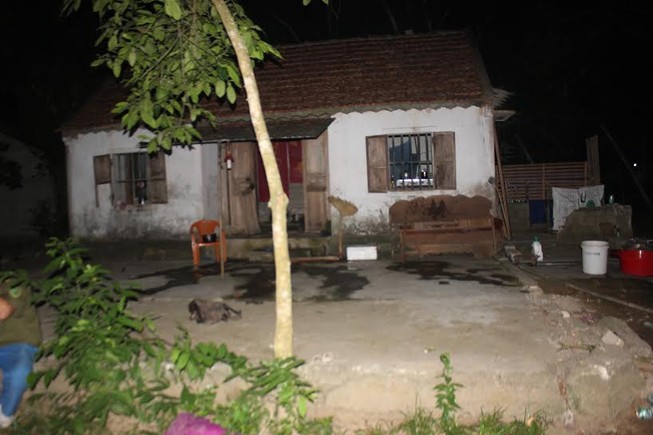 Nghi án con tưới xăng đốt cha do mâu thuẫn trong chia đất ở