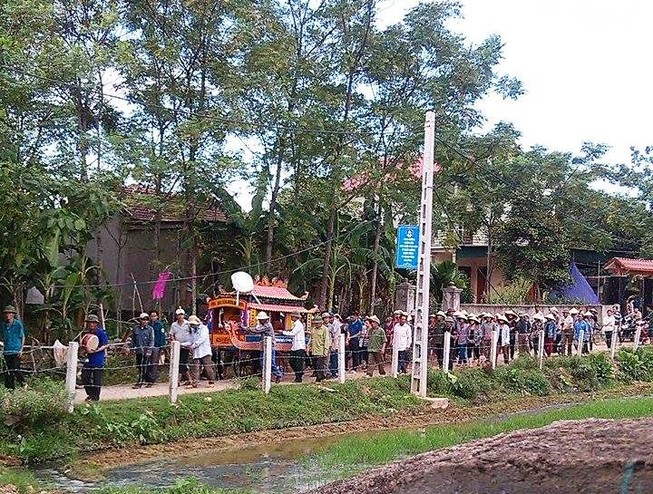 Ông lao ra sông Lam nhưng không kịp cứu hai cháu