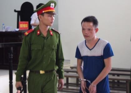 Cưỡng bức trẻ em, bị cáo tâm thần kháng cáo không thành