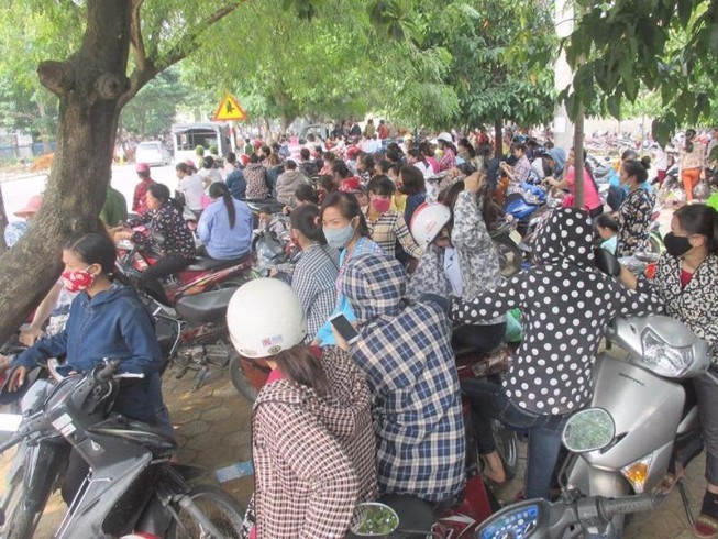 Nghệ An: Hơn 2.500 công nhân ngừng việc đòi quyền lợi