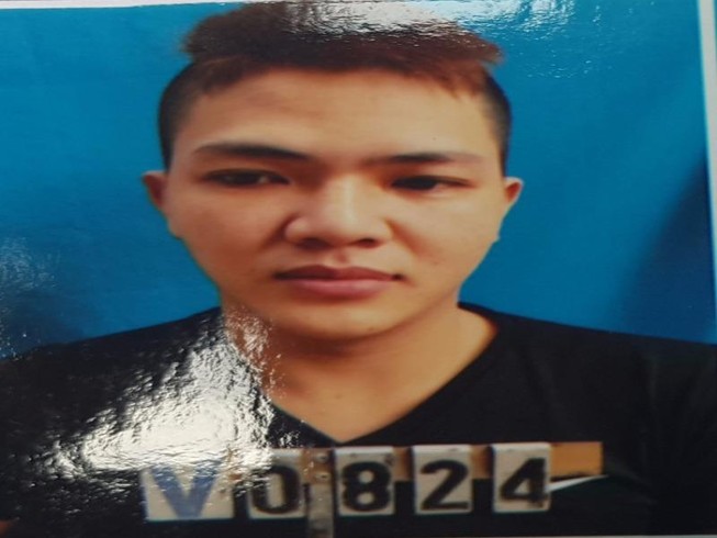 Nhóm thanh niên lập mưu đi giật điện thoại