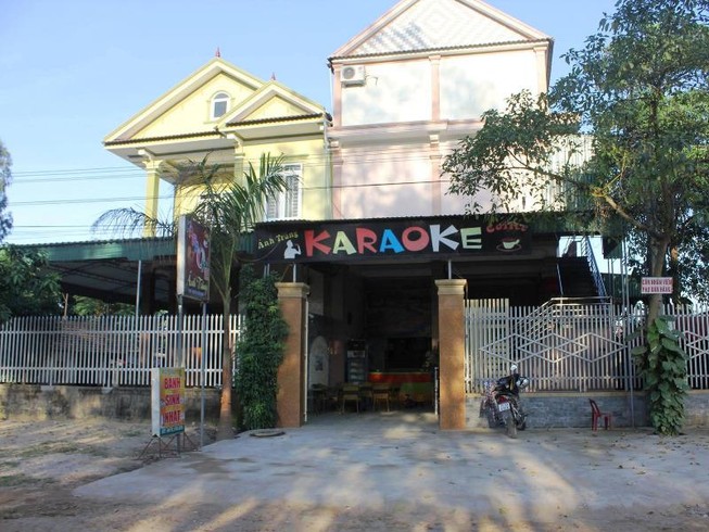 Ẩu đả tại quán karaoke, một thanh niên bị đâm tử vong
