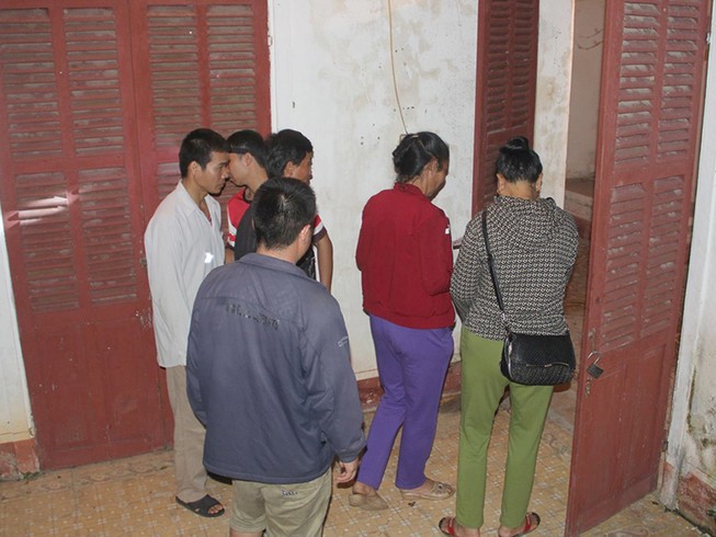 Nghi án vợ đâm chết chồng vì uống rượu