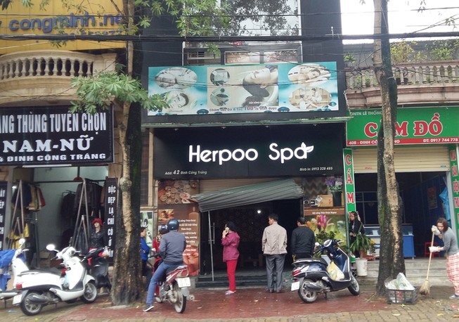 Thưởng 'nóng' các chiến sĩ lao vào lửa cứu 6 người