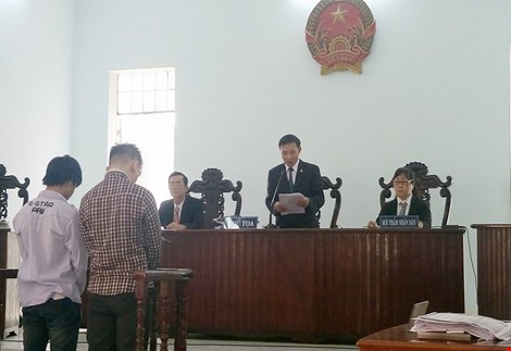 Vụ cướp giật bánh mì: Có thể áp dụng khung hình phạt nhẹ nhất