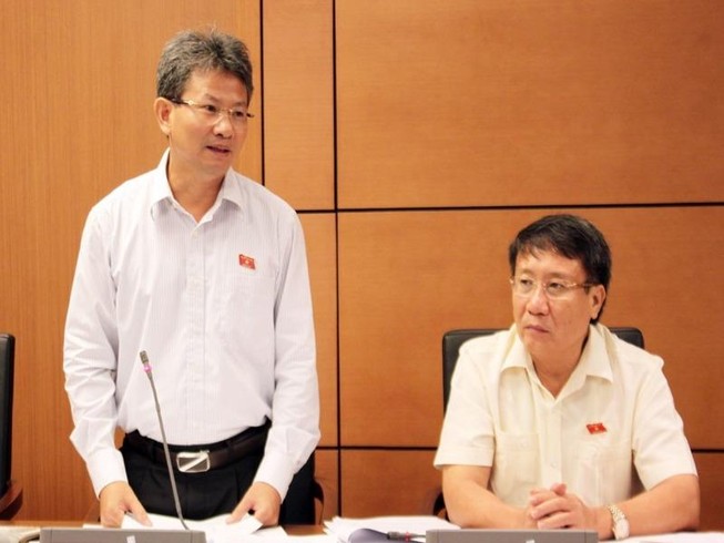 'Lẽ ra nên làm cao tốc Bắc - Nam'