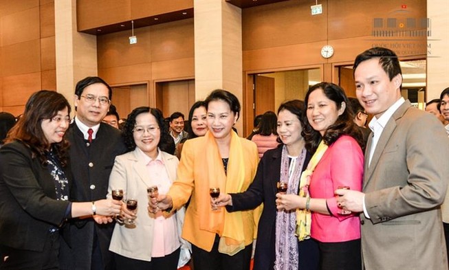 Hôm nay Quốc hội không họp đầu năm, làm việc ngay