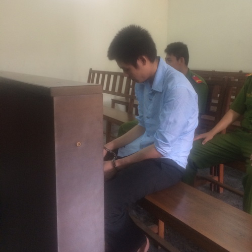 Tin lời bạn gái quen qua facebook, đi tù... 12 năm