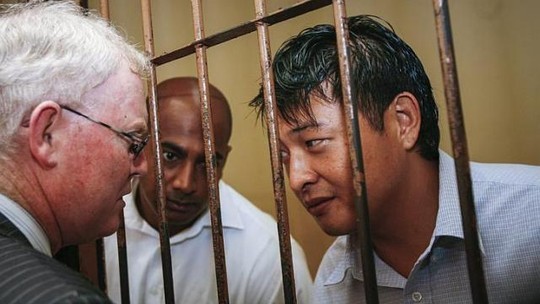 Indonesia: Tử tù người Úc cưới vợ trước giờ hành quyết