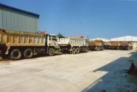 Hoãn phiên tòa phúc thẩm vụ kiện QLTT giữ xe sai quy định