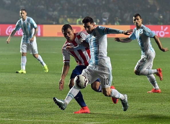 Argentina thắng Paraguay: Nghiền nát đối thủ bằng một sét tennis