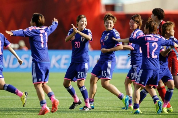 Trước trận chung kết World Cup nữ Mỹ - Nhật: Phụ nữ ‘tham’ quá!