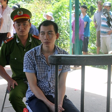 Đâm chết anh kết nghĩa vì ghen