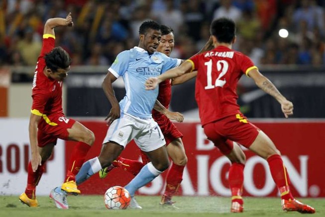 Thực trạng phũ phàng của Man City: Top 4 thực tế hơn ngôi vô địch
