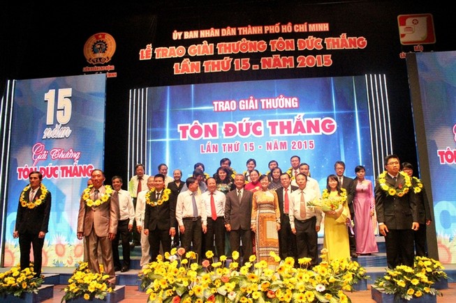 Vinh danh các công nhân đoạt giải thưởng Tôn Đức Thắng