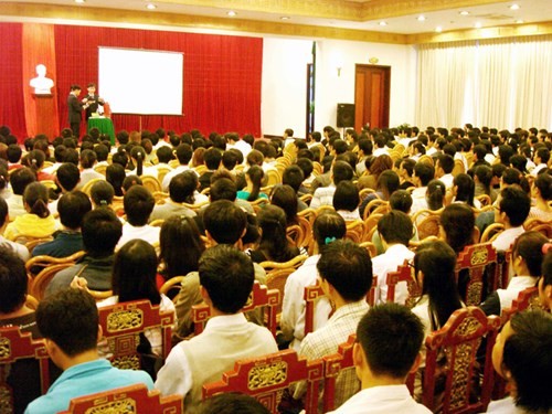‘Dở sống dở chết’ vì bán hàng đa cấp
