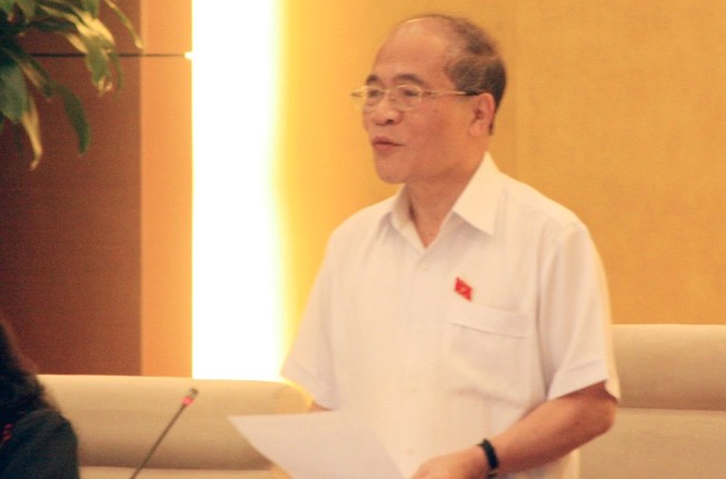 ‘Đừng đẻ thêm phí đổ lên đầu bệnh nhân’