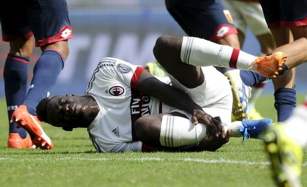 Serie A cuối tuần: AC Milan sẽ là 'nạn nhân' thứ hai của Napoli?