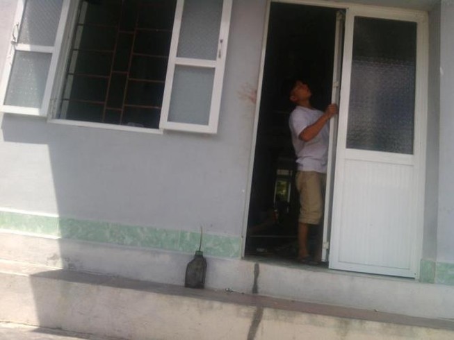 Nam thanh niên chém cha, vợ và con gái hai tuổi trọng thương