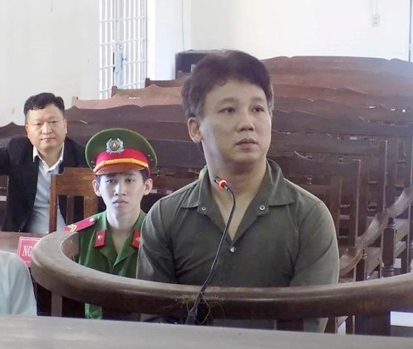 Gửi ‘tặng’ bạn lô điện thoại xịn nhưng bị bạn… từ chối nhận
