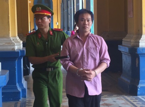Giả cháu trung tướng công an lừa đảo hàng trăm triệu đồng