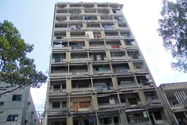 TP.HCM sẽ tháo dỡ, sửa chữa 73 chung cư cũ