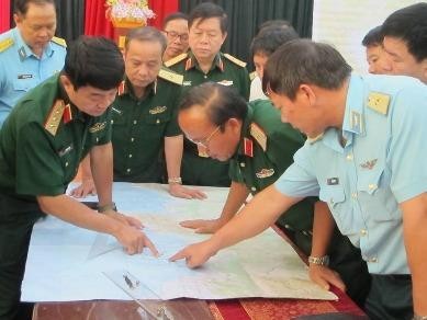 Su-30MK2 gặp nạn: Tìm kiếm Thượng tá Khải xuyên đêm