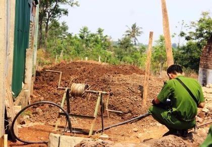 Đào giếng thuê, hai người bị điện giật thương vong