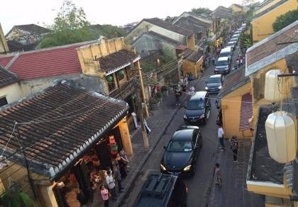 Thủ tướng xin lỗi việc đoàn xe công đi vào phố cổ Hội An