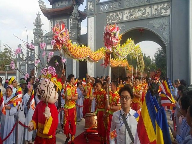 Lễ hội khai xuân Yên Tử diễn ra trật tự, không chen lấn