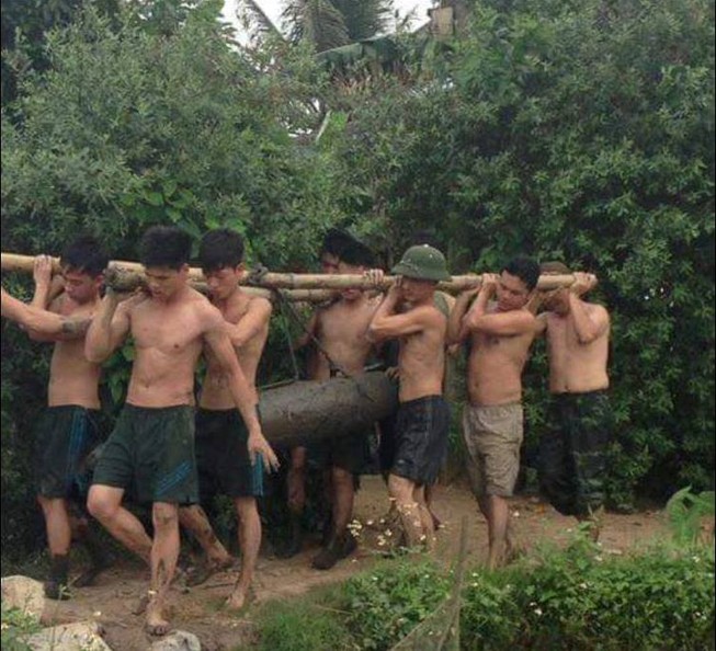 Phát hiện, xử lý 4 quả bom trọng lượng gần 1 tấn